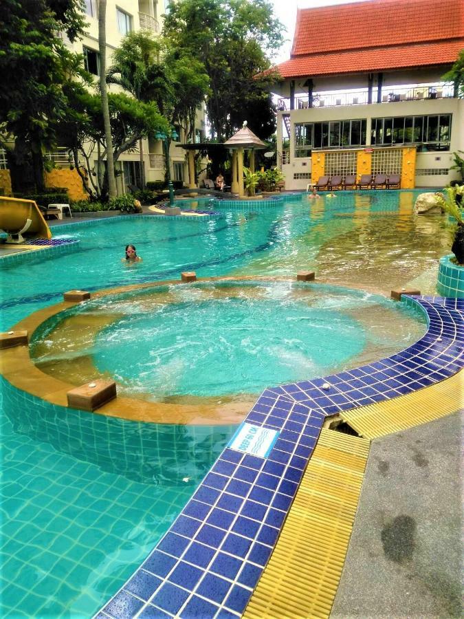Hin Nam Sai Suay Condominium HHQ Extérieur photo