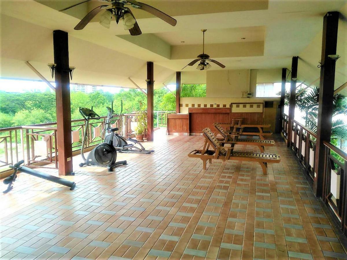Hin Nam Sai Suay Condominium HHQ Extérieur photo
