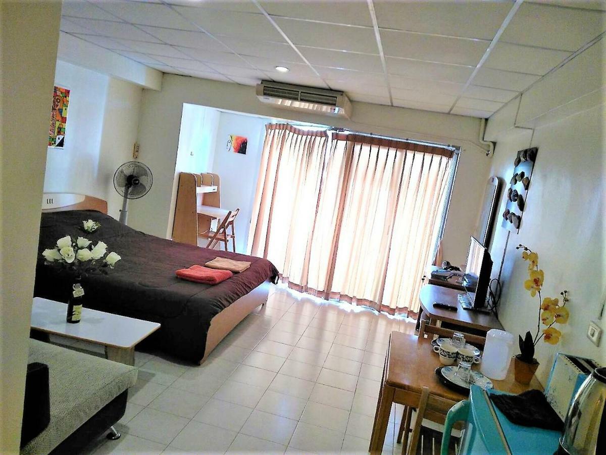 Hin Nam Sai Suay Condominium HHQ Extérieur photo
