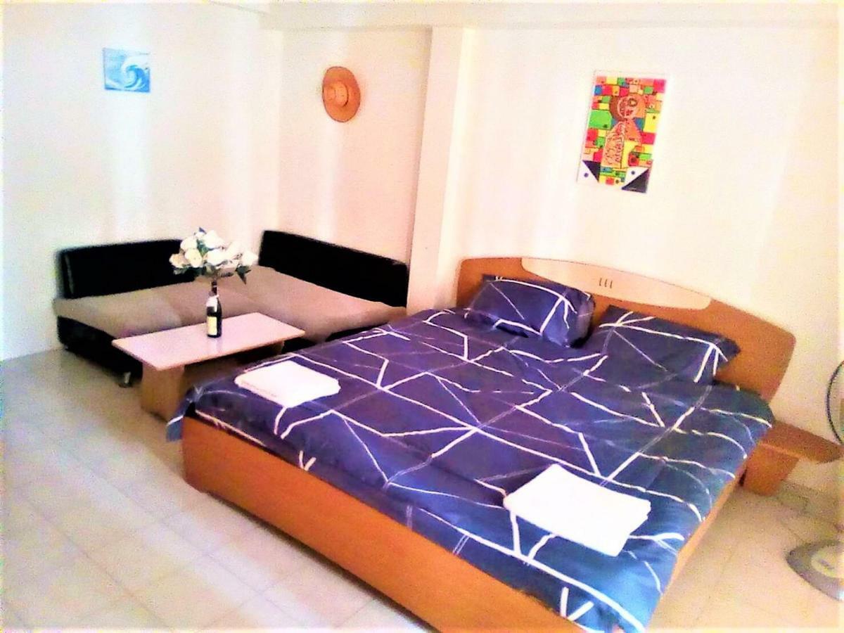 Hin Nam Sai Suay Condominium HHQ Extérieur photo